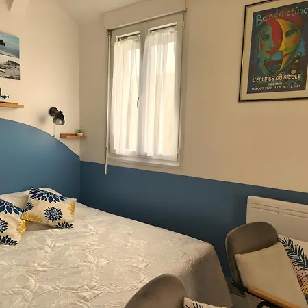 Petit Douillet L'abri Cotier *